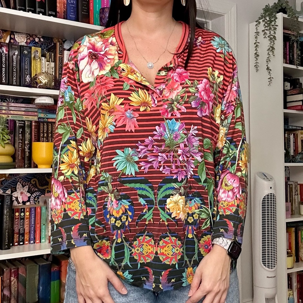 Johnny Was Red Multicolor Floral Long Sleeve Henley Top, Size L